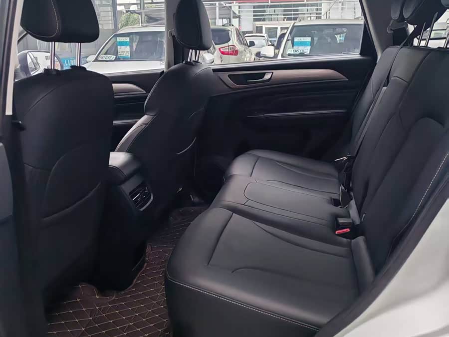 Haval M6 2021 #6 Haval M6 2021 car image #6