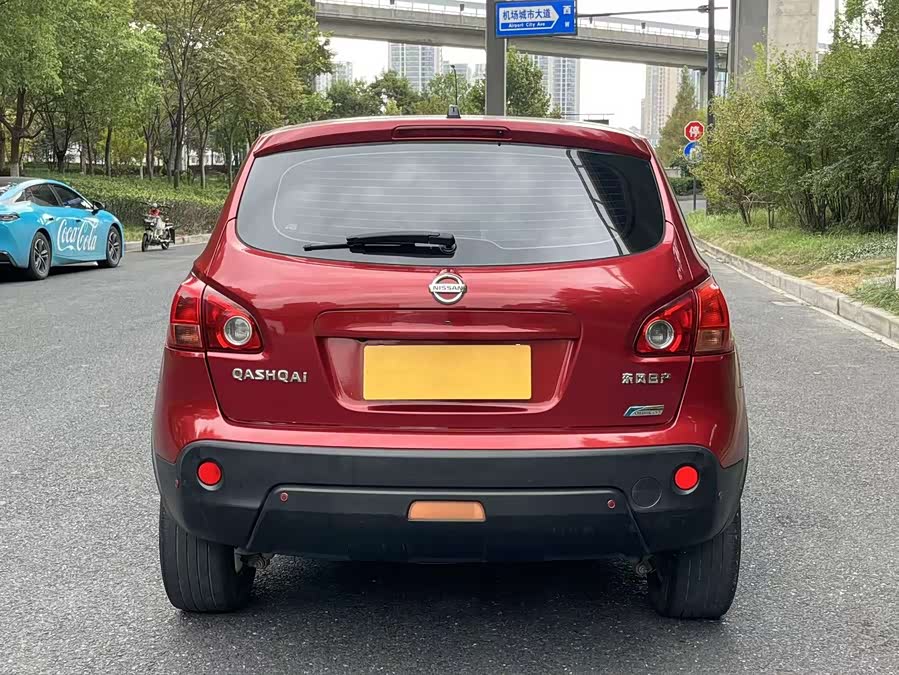 Nissan Qashqai 2012 car image #6
