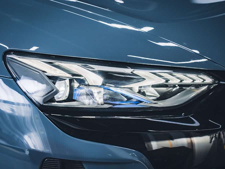 Audi RS e-tron GT 2023 car image #6