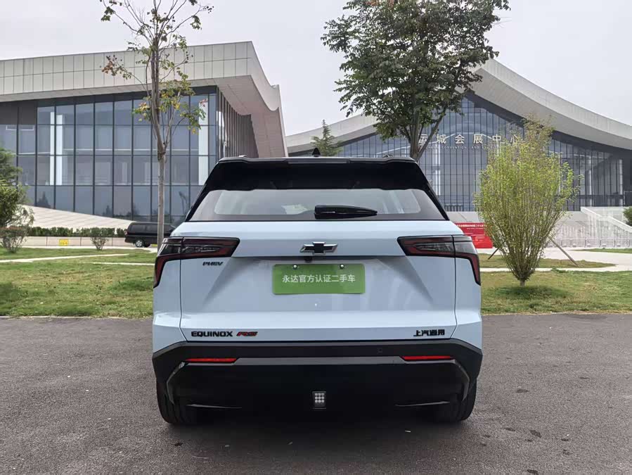 Chevrolet Equinox Plus 2024 car image #6