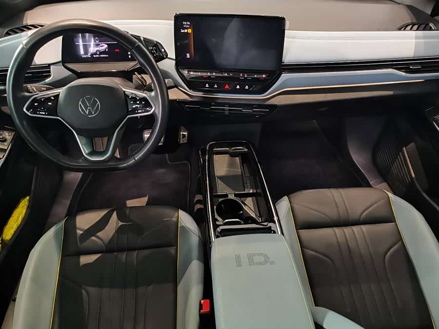 Volkswagen ID.4 X 2023 car image #6