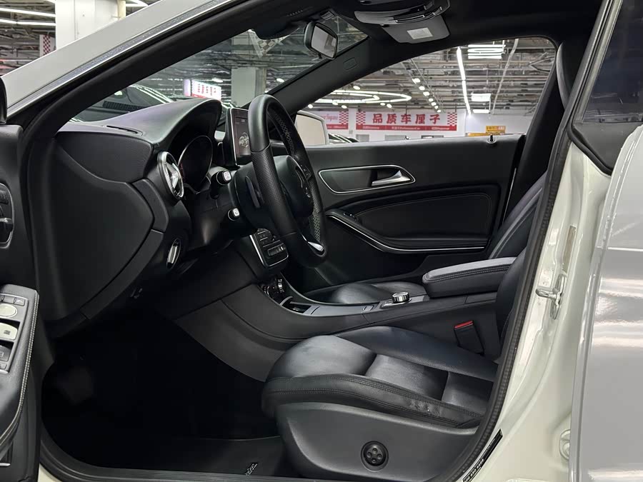 Mercedes-Benz CLA Class (Imported) 2015 car image #6