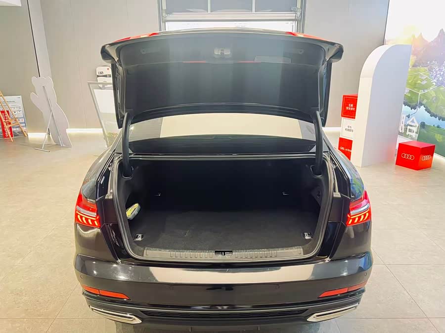 Audi A6L New Energy 2021 #6 Audi A6L New Energy 2021 car image #6