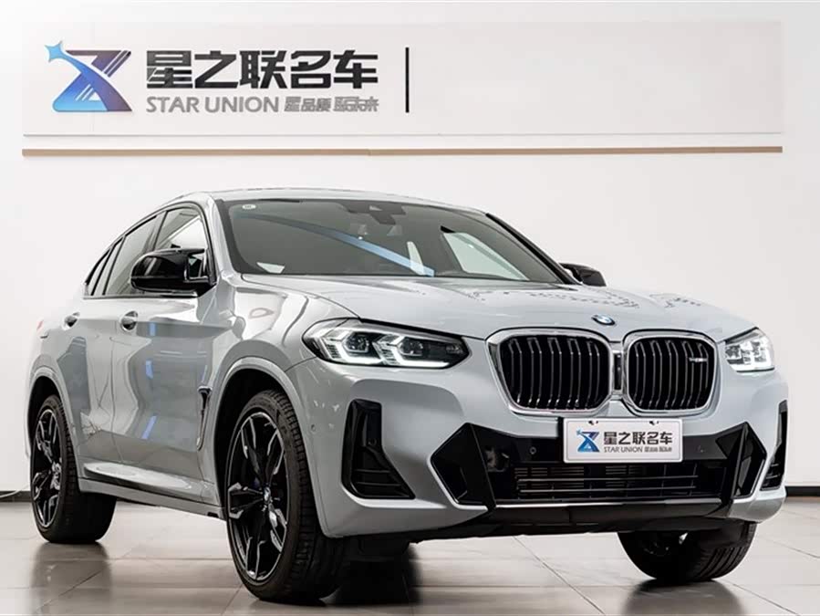 BMW X4 M40i 2024 car image #6
