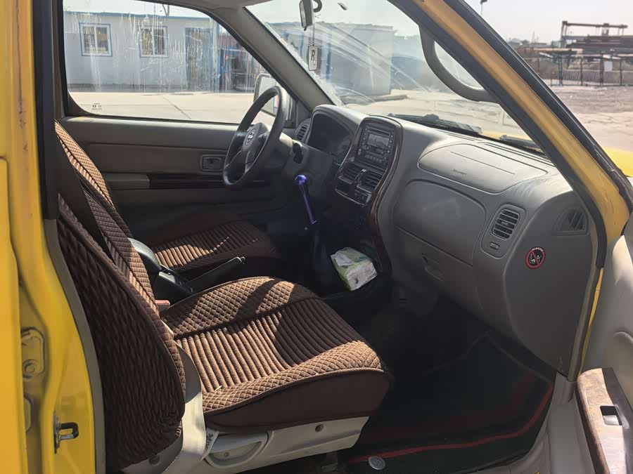 日产 日产帕拉丁 2011 汽车图片 #6