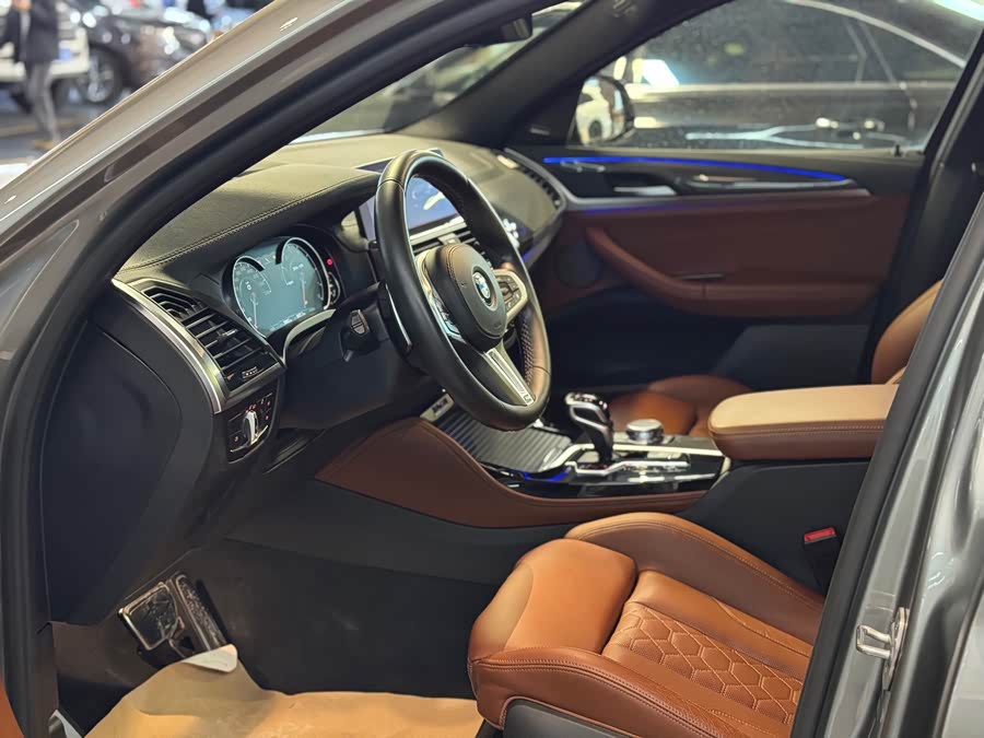 BMW X4 M 2019 #6 BMW X4 M 2019 car image #6