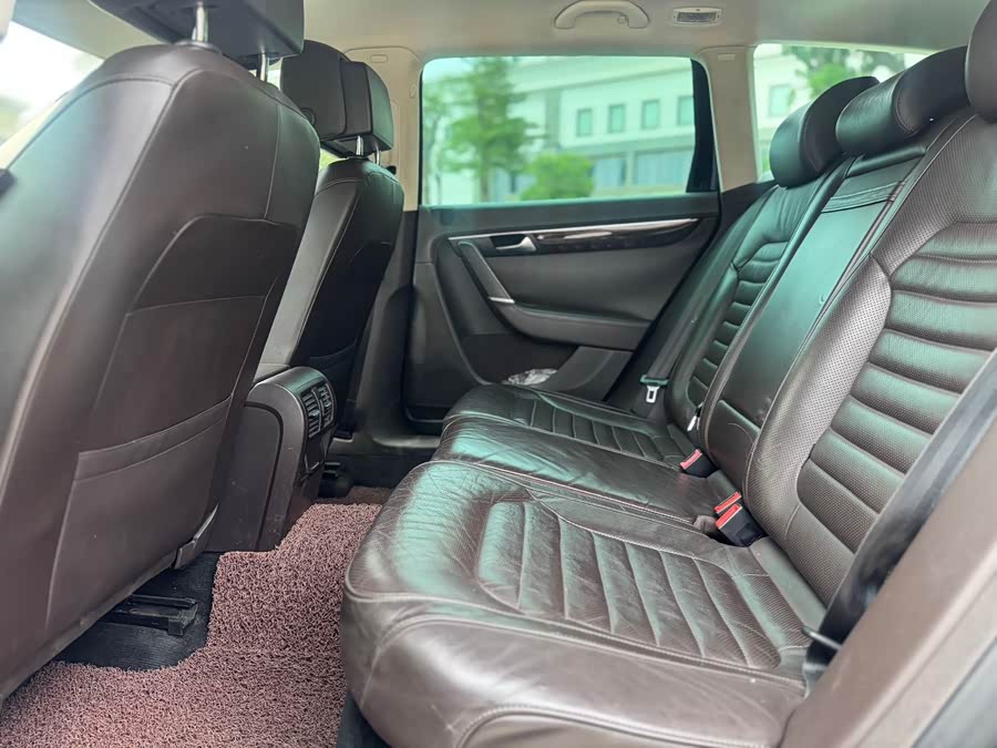 Volkswagen Magotan (Imported) 2013 immagine di auto #6