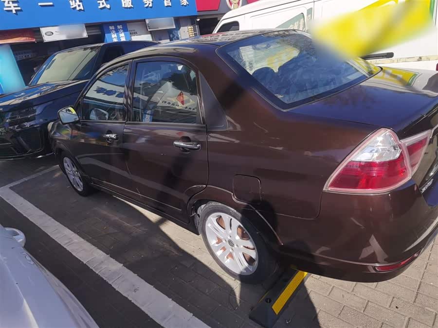 Suzuki Liana A6 2014 immagine di auto #6