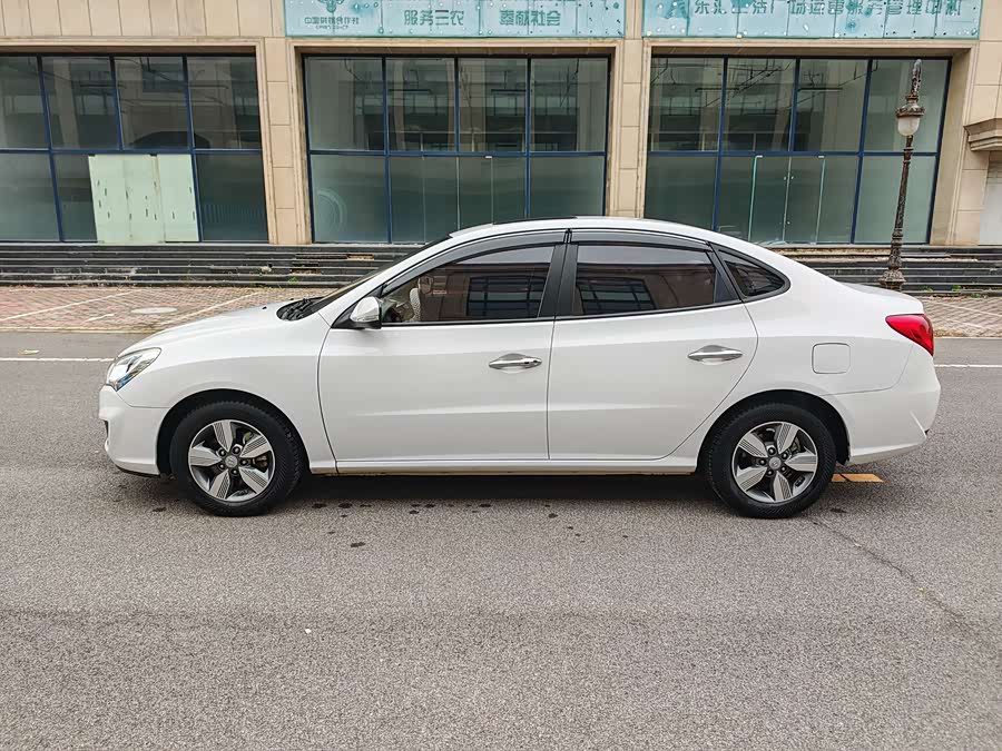 Hyundai Elantra EV 2017 car image #6