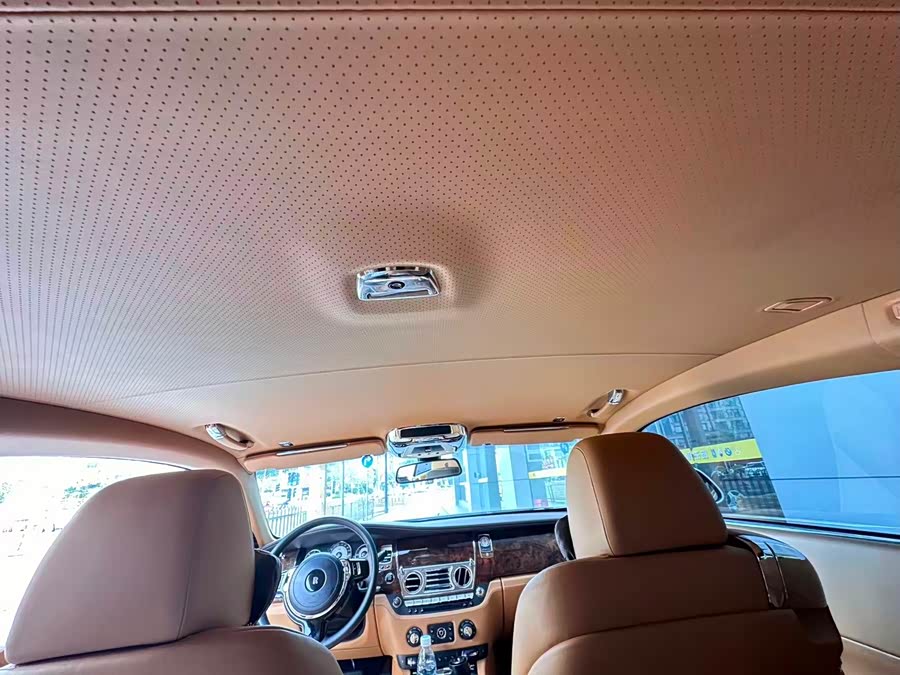 劳斯莱斯 魅影 2015 汽车图片 #6