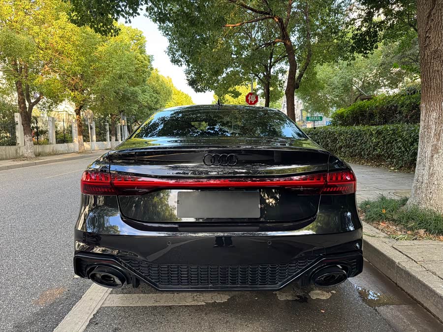 Audi A7L 2024 #6 Audi A7L 2024 car image #6
