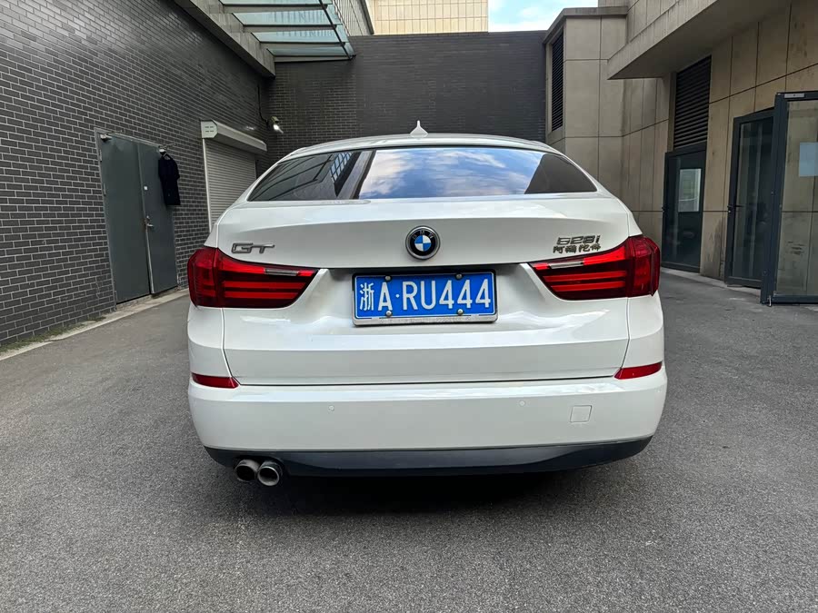 BMW 5 Series GT 2015 imagen de coche #6