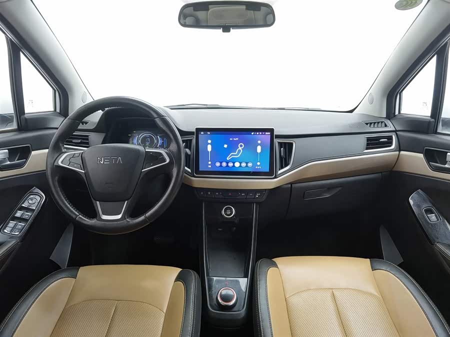 哪吒汽车 哪吒N01 2019 汽车图片 #6