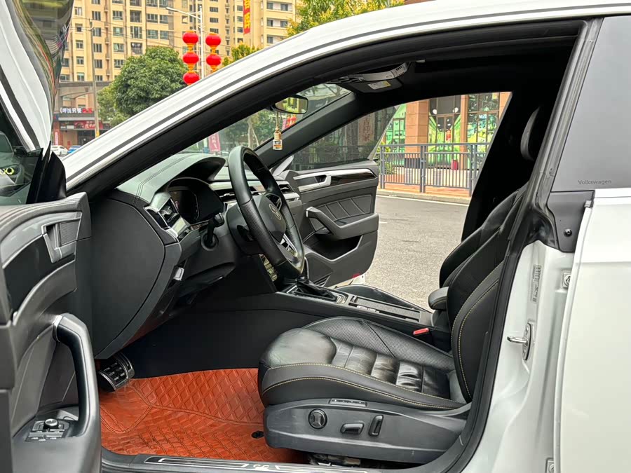 Volkswagen CC (FAW-Volkswagen) 2021 car image #6