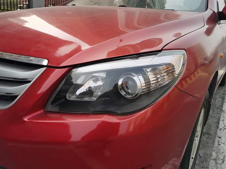 BYD L3 2013 изображение автомобиля #6