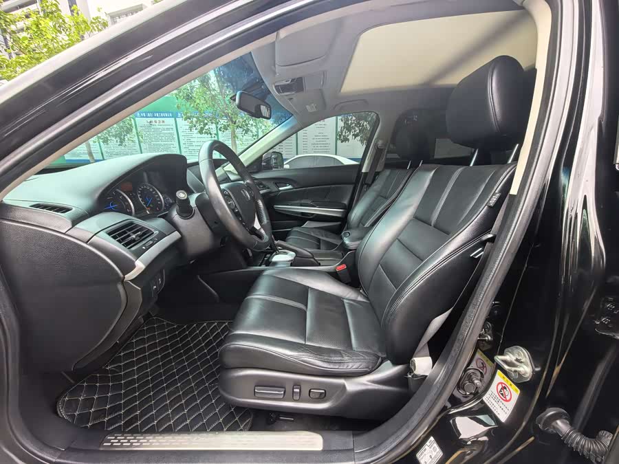 Honda CROSSTOUR 2016 car image #6