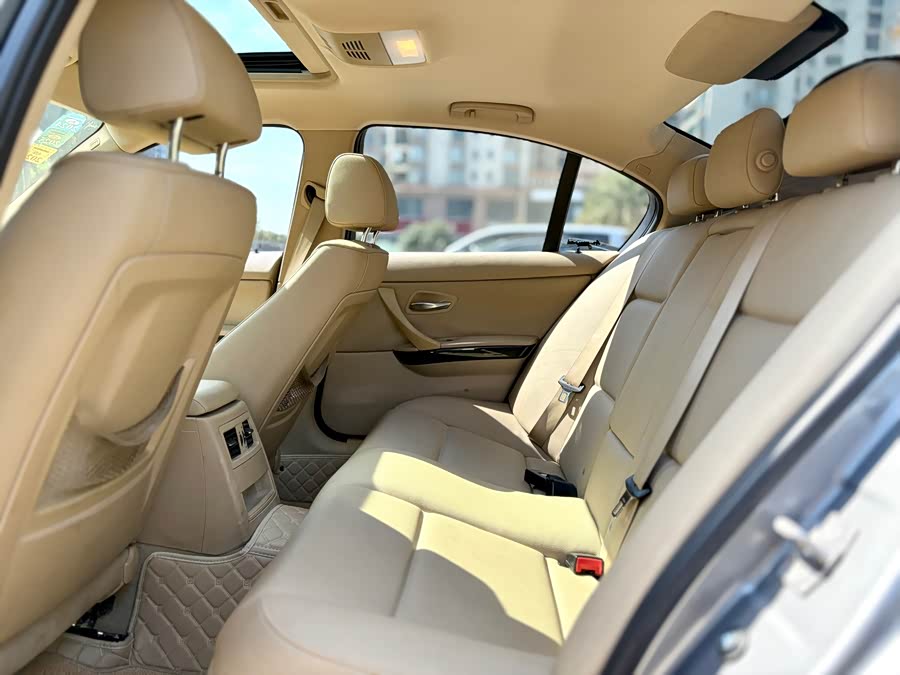 BMW 3 Series (Imported) 2012 car image #6