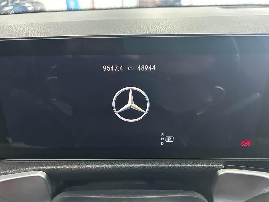Mercedes-Benz GLB AMG 2023 immagine di auto #6
