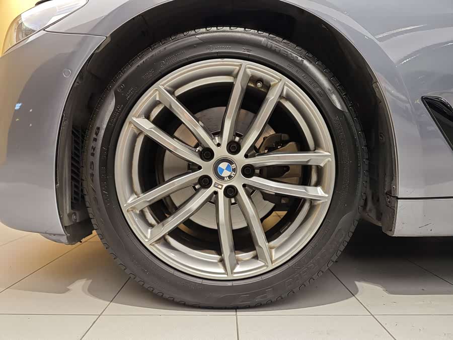 BMW 5 Series (Imported) 2020 car image #6