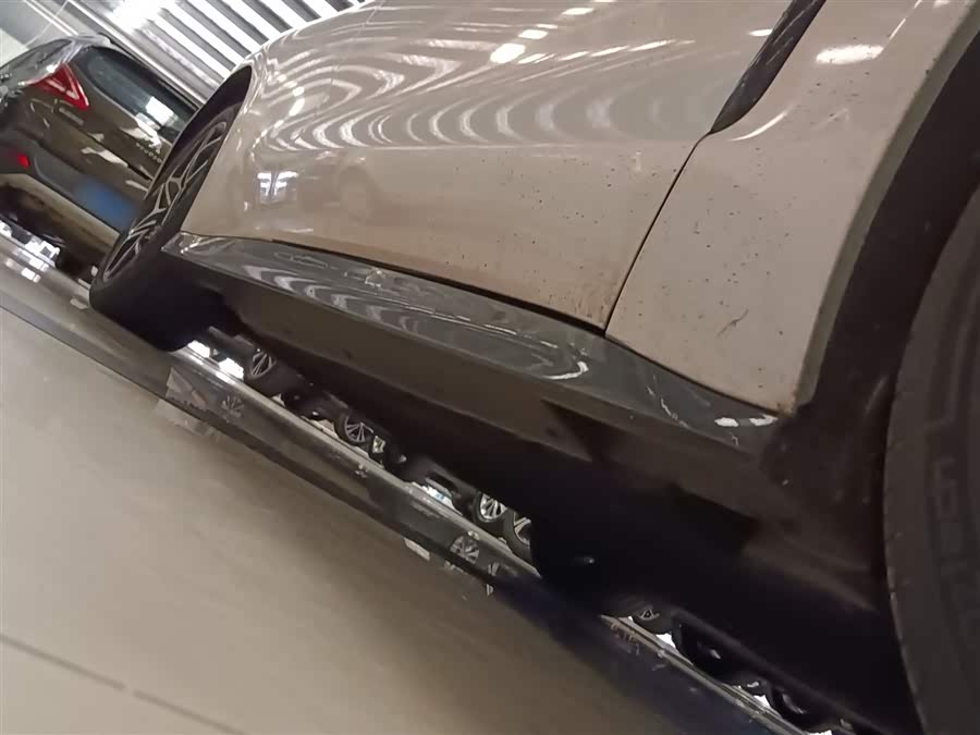 哪吒汽车 哪吒GT 2024 汽车图片 #6