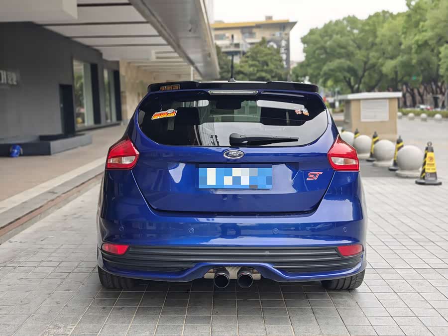 Ford Focus (Imported) 2017 imagem de carro #6