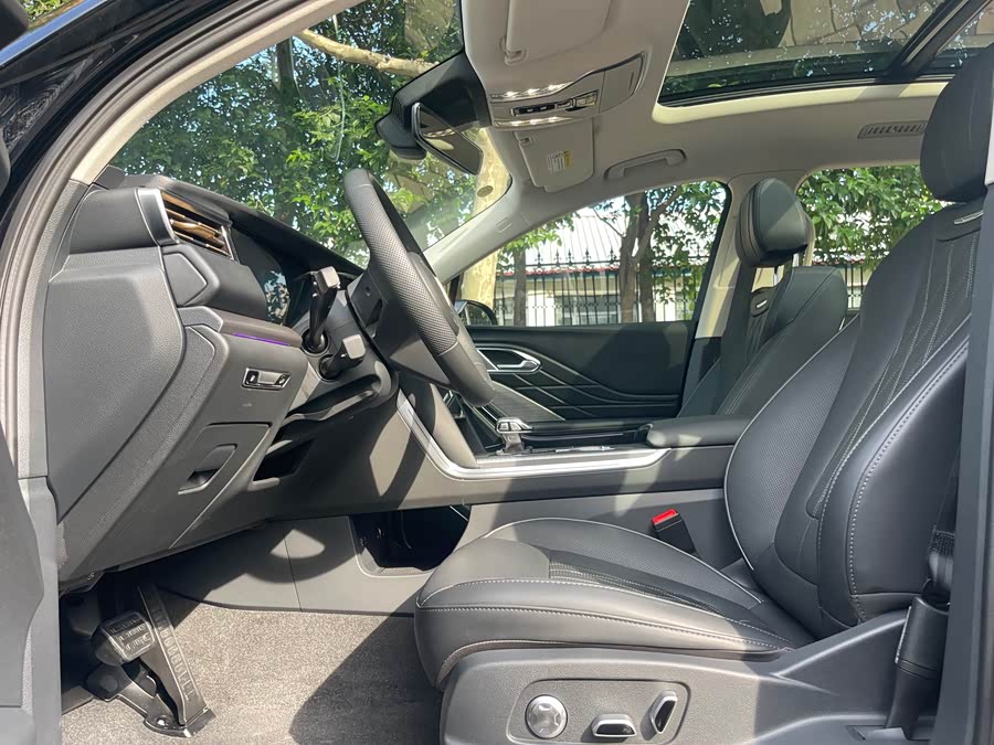 HongQi HS7 PHEV 2024 #6 HongQi HS7 PHEV 2024 car image #6