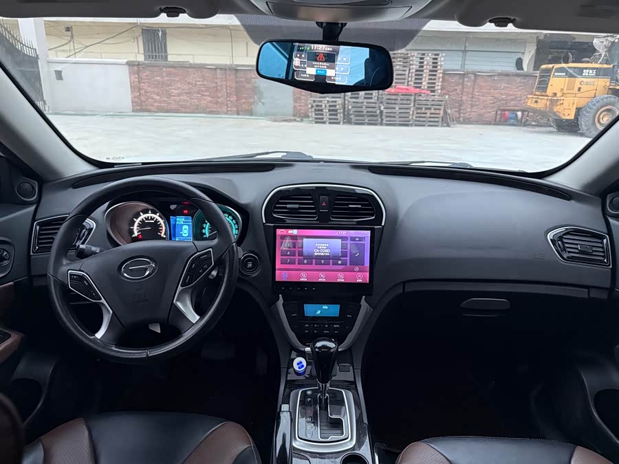 GAC Trumpchi GS5 Super 2015 #6 GAC Trumpchi GS5 Super 2015 car image #6