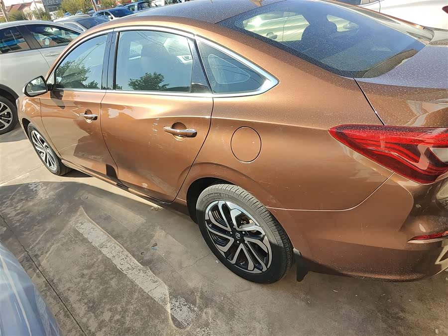 Changan Eado EV 2018 car image #6