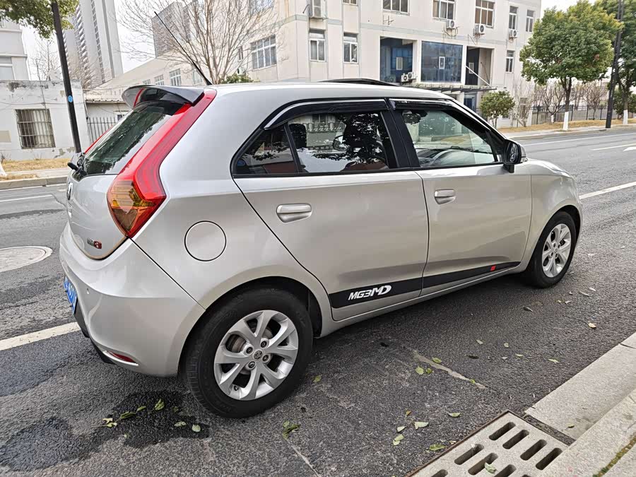 MG 3 2017 car image #6