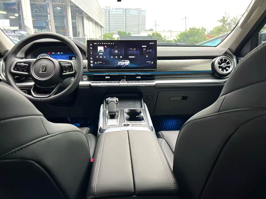 Tank 400 2025 #6 Tank 400 2025 imagen de coche #6