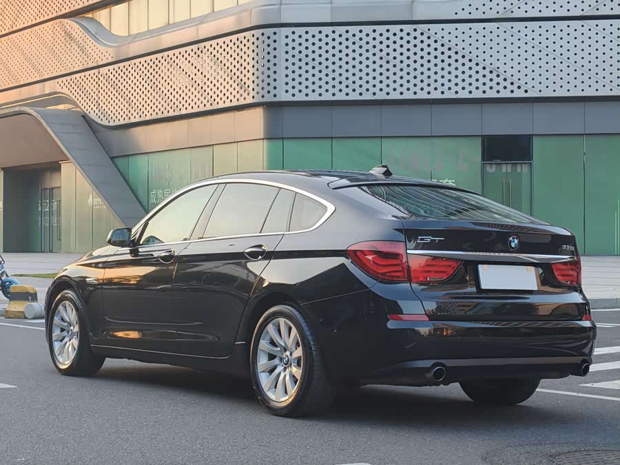 BMW 5 Series GT 2010 #6 BMW 5 Series GT 2010 immagine di auto #6