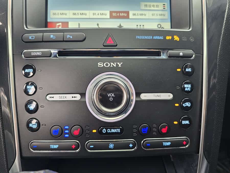 Ford Explorer (Imported) 2018 #6 Ford Explorer (Imported) 2018 car image #6