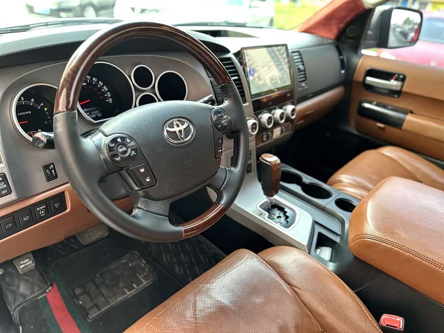 Toyota Sequoia 2012 #6 Toyota Sequoia 2012 imagen de coche #6