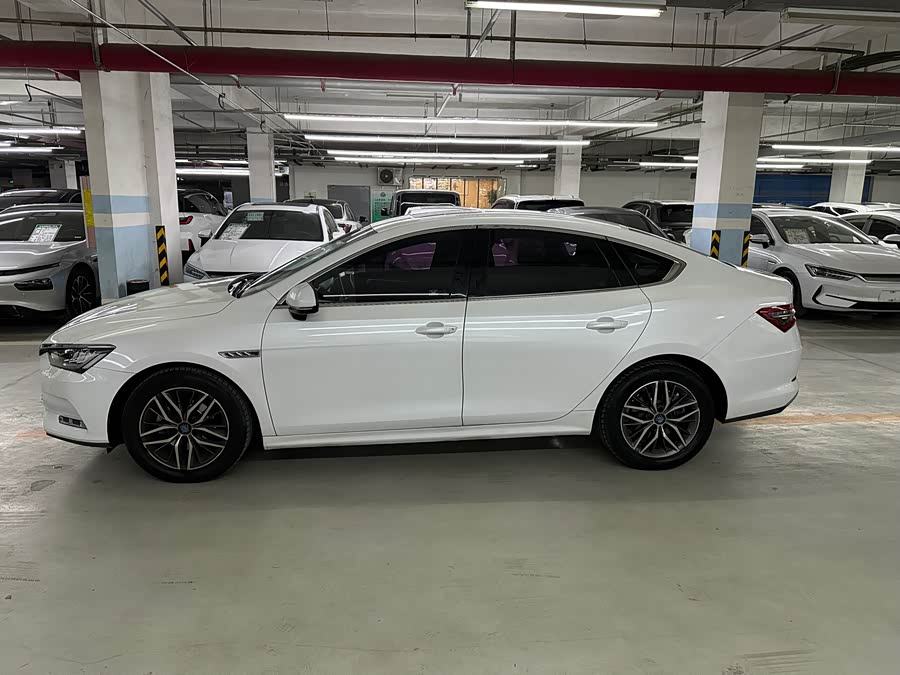 BYD Qin Pro New Energy 2019 #6 BYD Qin Pro New Energy 2019 car image #6