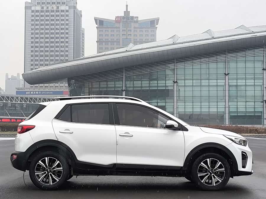 起亚 奕跑 2021 汽车图片 #6