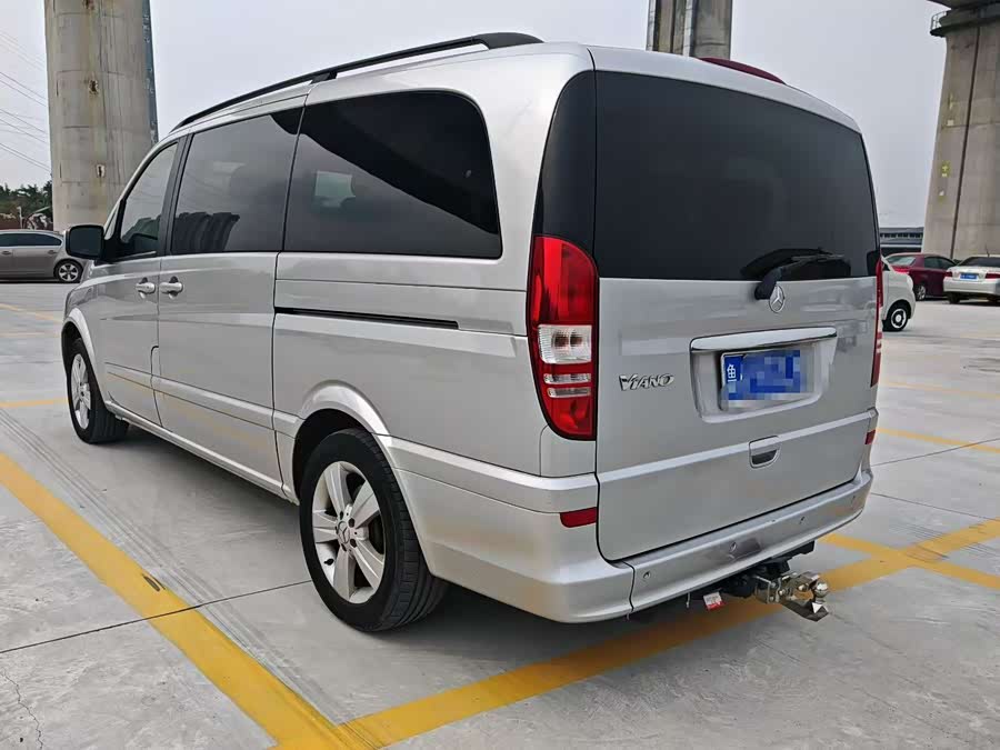 Mercedes-Benz Viano 2014 imagen de coche #6