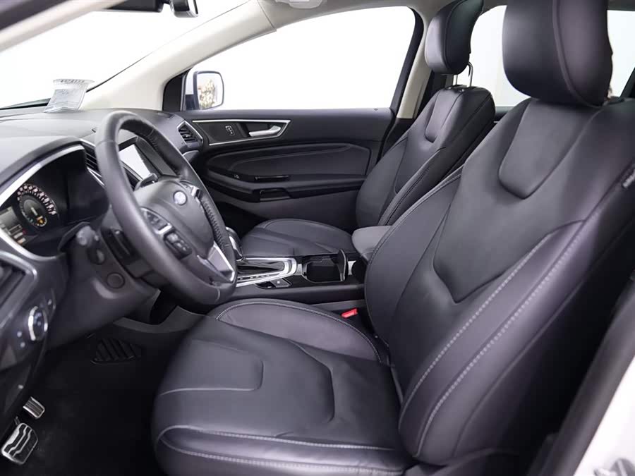 Ford Edge 2019 car image #6