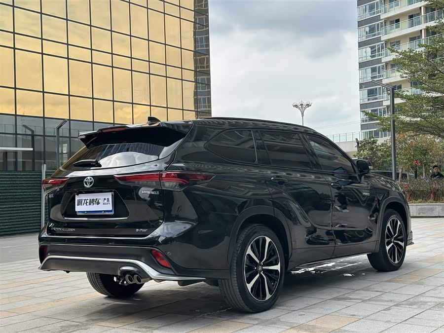 Toyota Crown Kluger 2023 #6 Toyota Crown Kluger 2023 car image #6