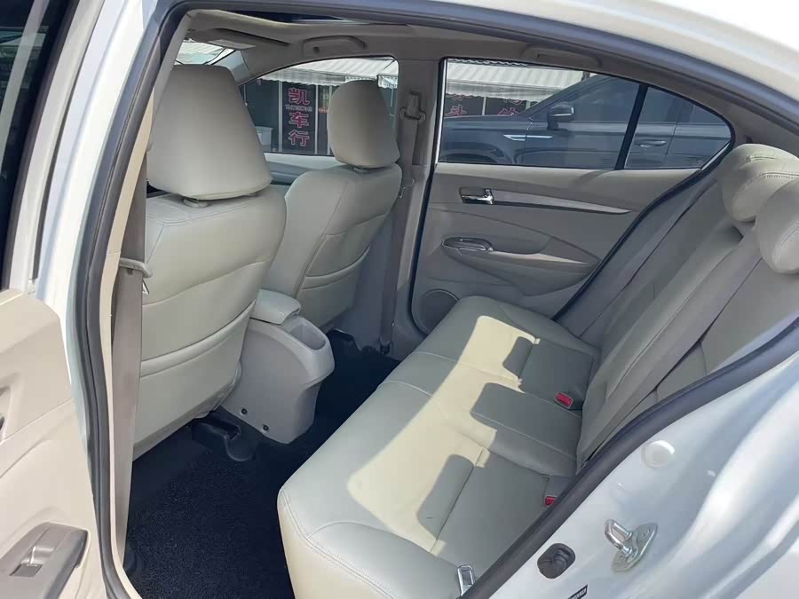 Honda City Classic 2013 #6 Honda City Classic 2013 car image #6