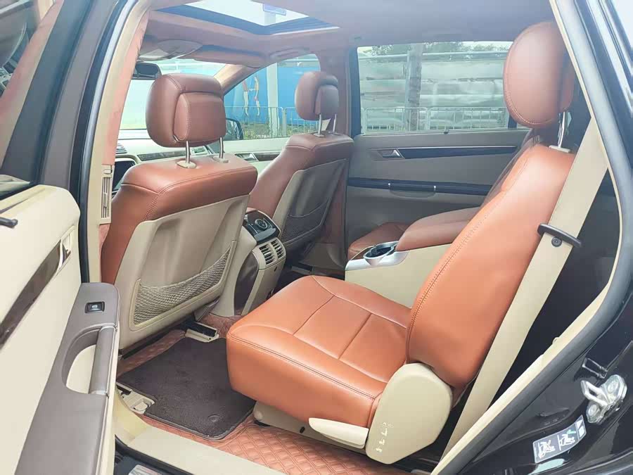 Mercedes-Benz R Class 2012 #6 Mercedes-Benz R Class 2012 car image #6