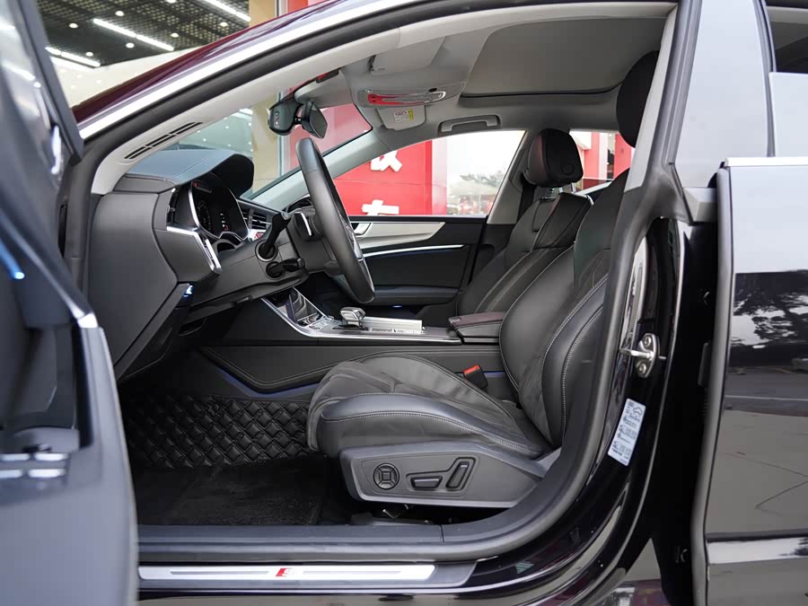 Audi A7L 2024 #6 Audi A7L 2024 car image #6