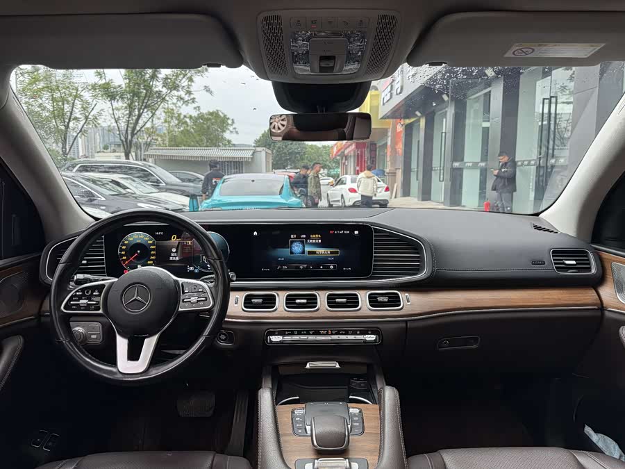 Mercedes-Benz GLE Class New Energy 2022 car image #6