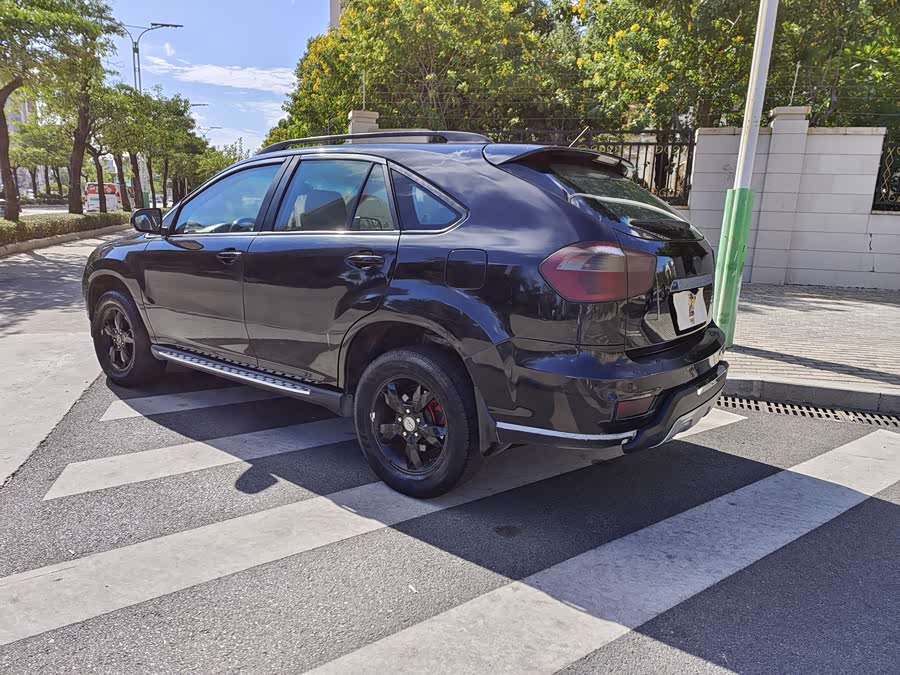 BYD S6 2013 car image #6