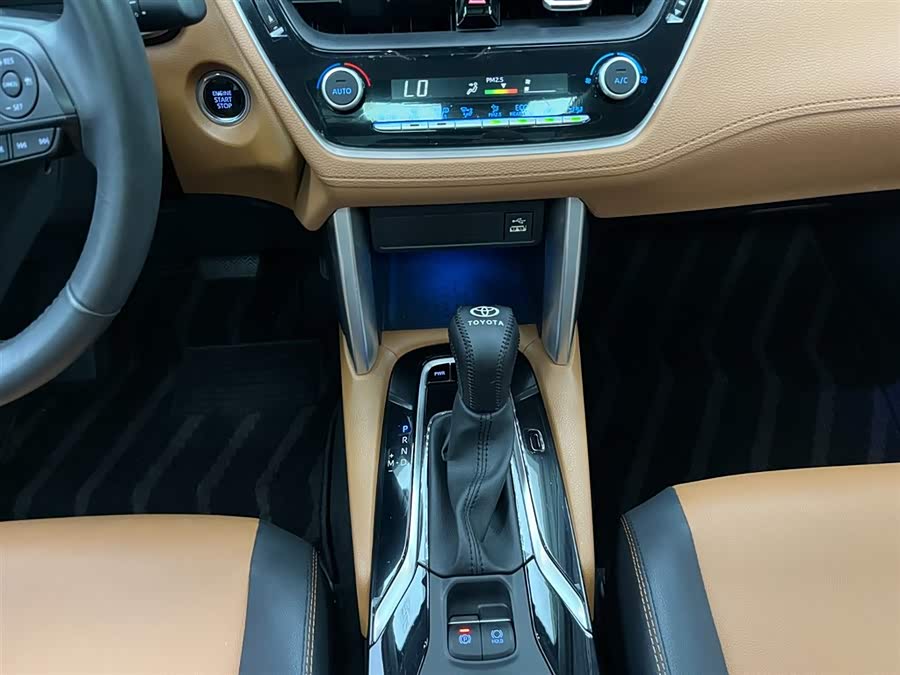 Toyota Corolla Cross 2022 immagine di auto #6