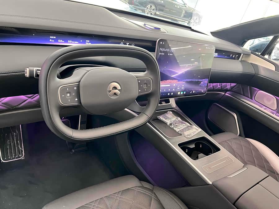 NIO ET9 2025 imagen de coche #6