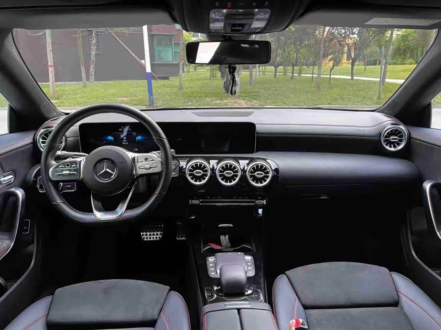 Mercedes-Benz CLA Class (Imported) 2020 #6 Mercedes-Benz CLA Class (Imported) 2020 car image #6