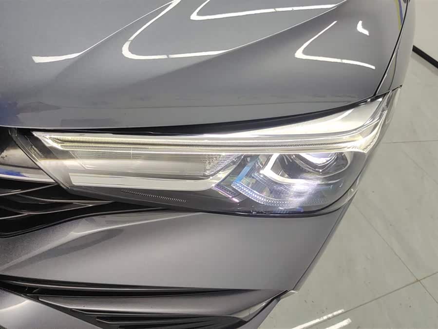 Roewe i5 2023 car image #6