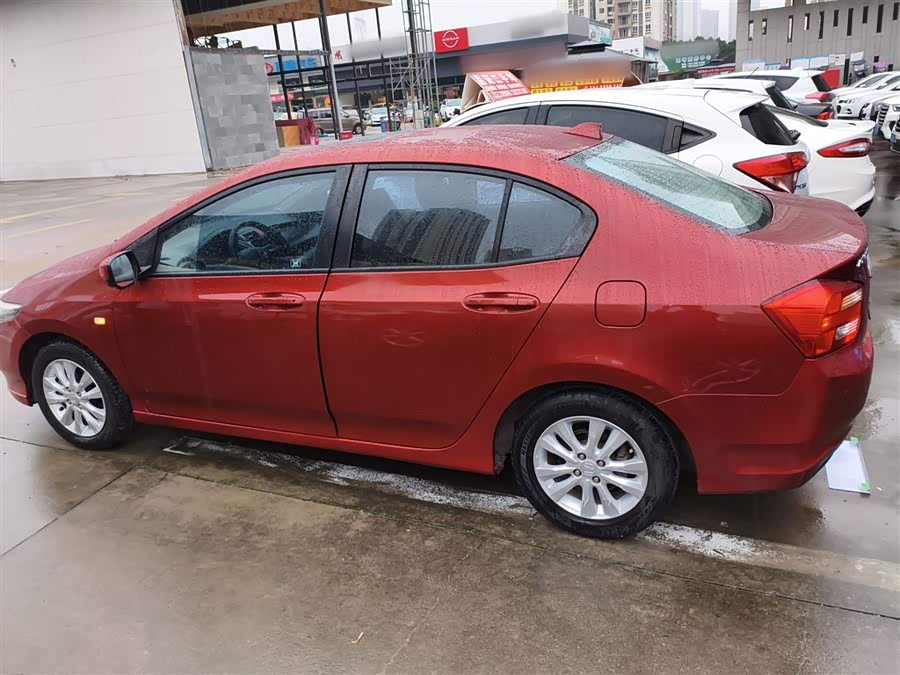 Honda City Classic 2014 #6 Honda City Classic 2014 car image #6