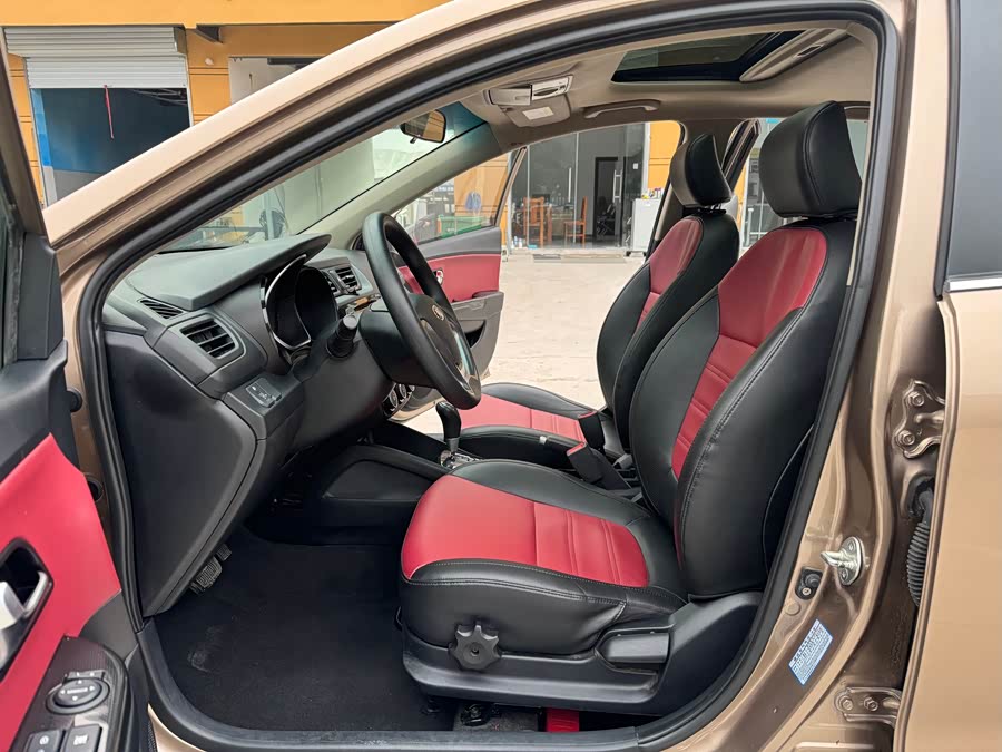 起亚 起亚K2 2016 汽车图片 #6