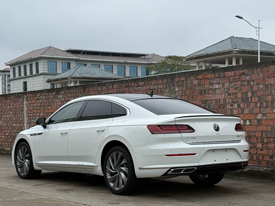 Volkswagen CC (FAW-Volkswagen) 2021 صورة سيارة #6